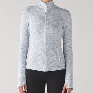 Lululemon
Define jacket. Size 6